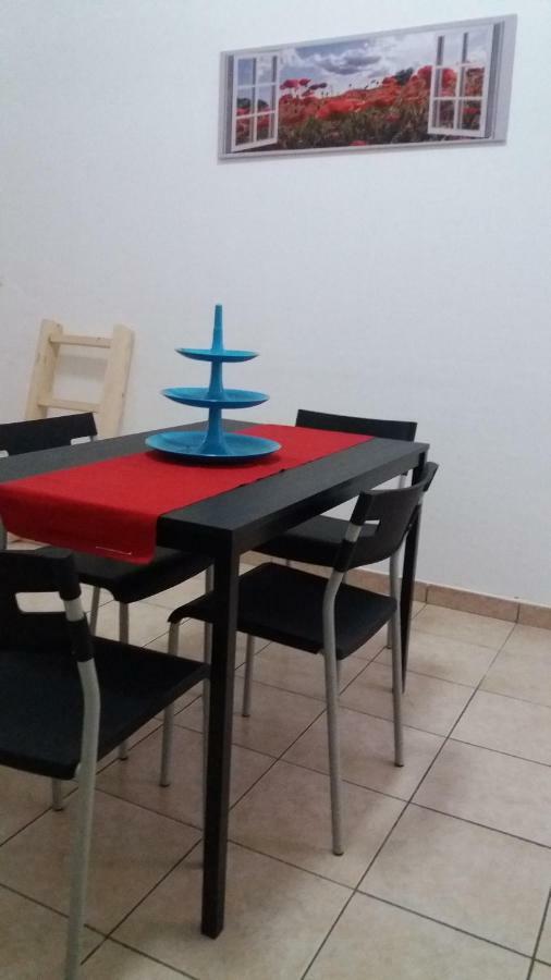 דירות אוסטוני Casa Dolce Casa מראה חיצוני תמונה